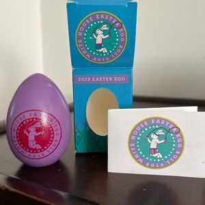 White House Easter Egg 2013 Purple Wooden Commemorative Egg